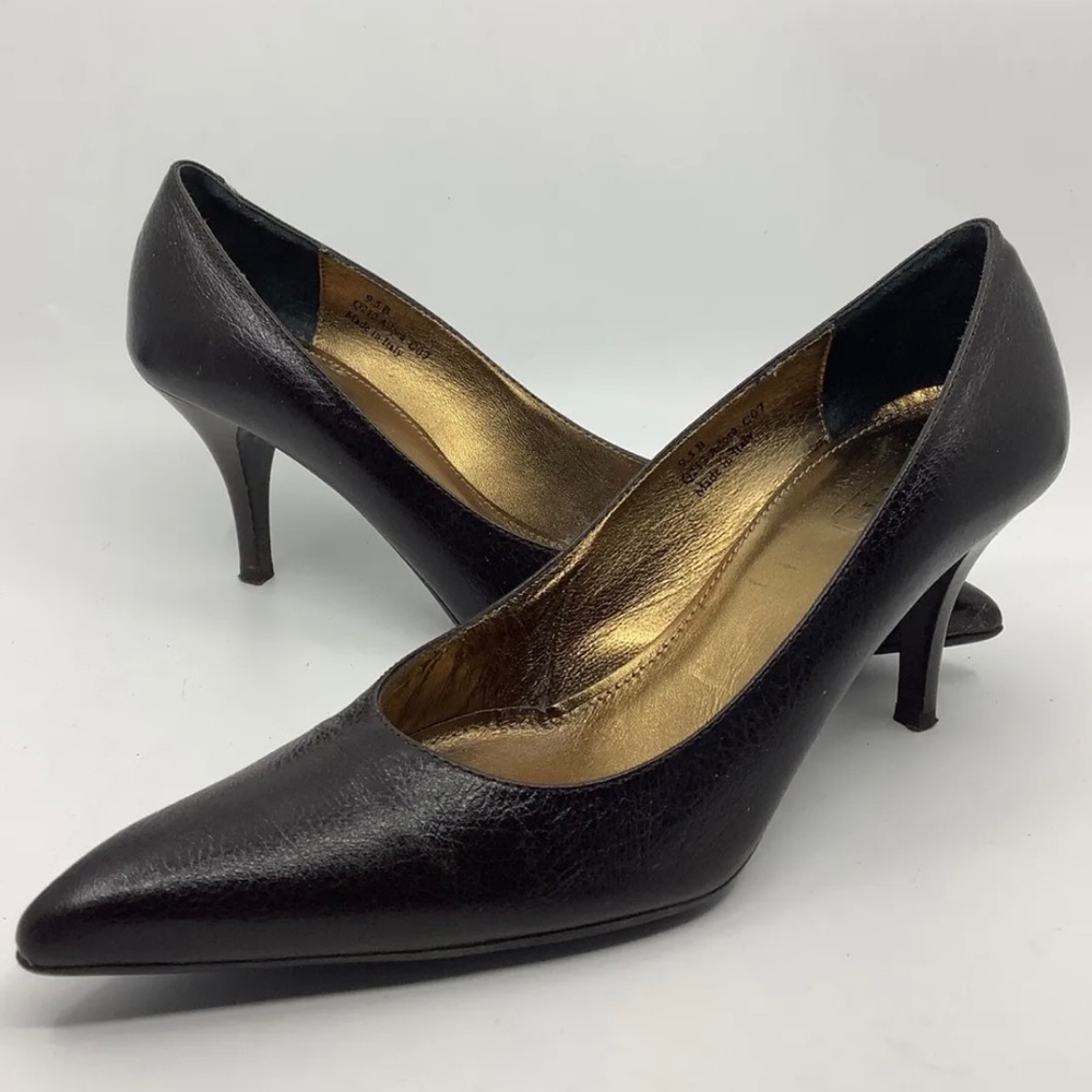 Coach Adora brown leather pointy toe heels